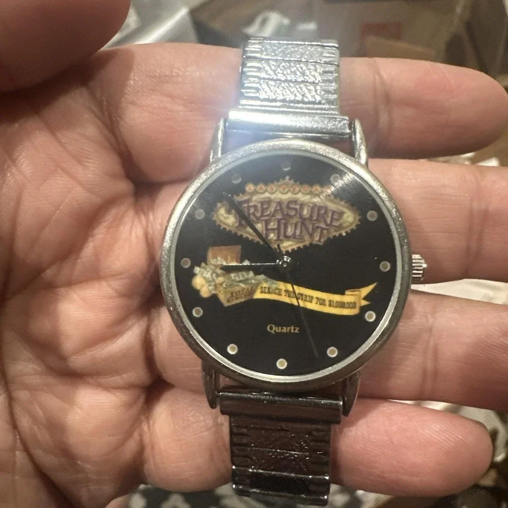 Working Treasure Hunt Watch 35mm Silver Steel Band Quartz New Battery Fit 7.5in